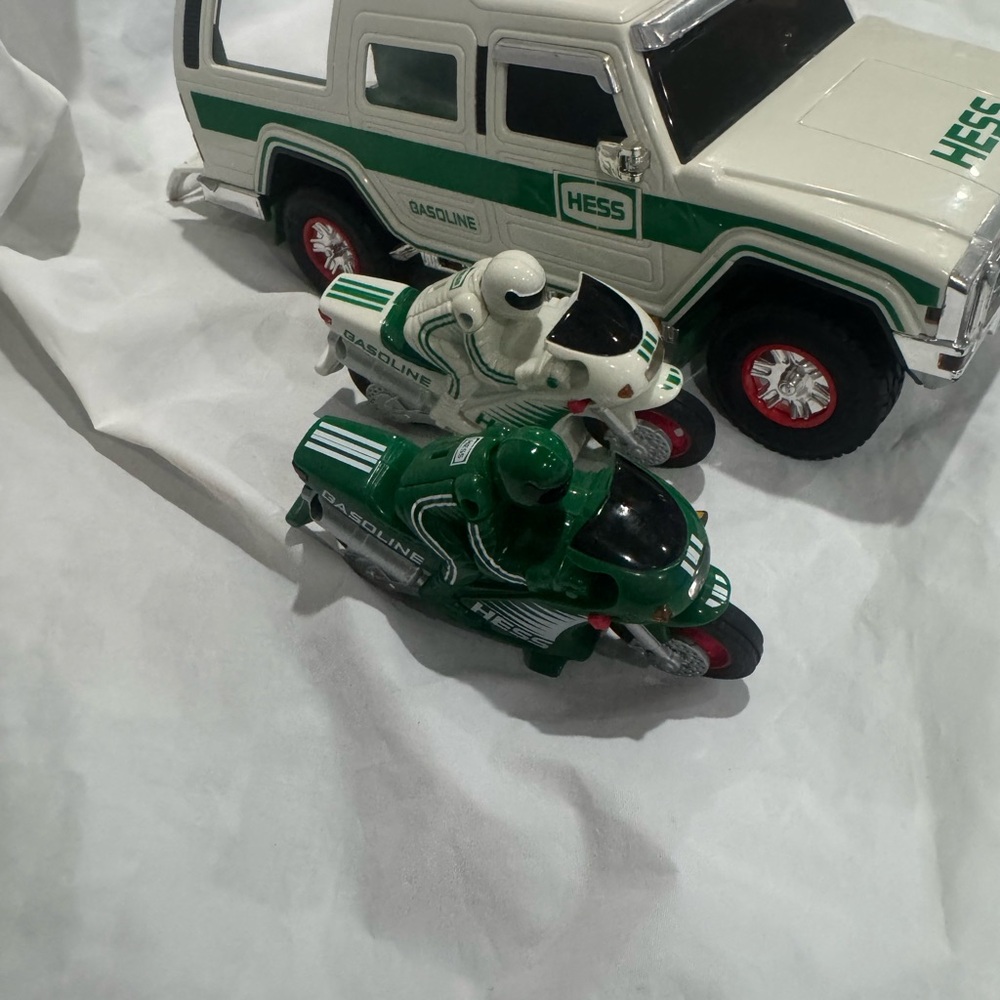 2004 Hess Hummer + Motorcycle